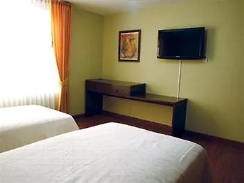 Hotel Casa Navi Bogota 3*,